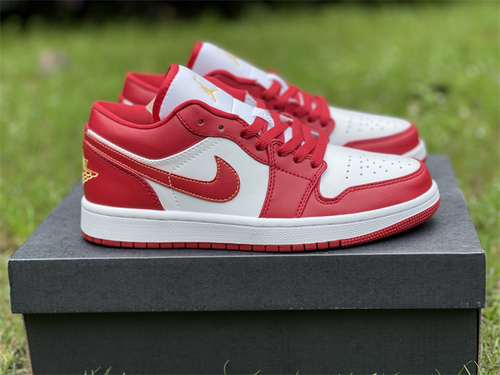 Original version_ Air Jordan 1 Low white and red color scheme_ the goods number 553558 607. full code shipment 36--46-132a6e84